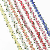 Bestickter Spitzenbesatz mit Rosen